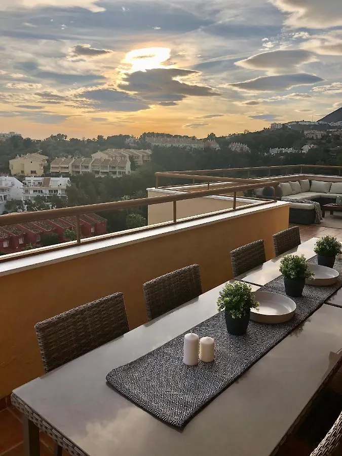 Luxurious Duplex Penthouse With Golf And Sea Views Διαμέρισμα Benalmádena